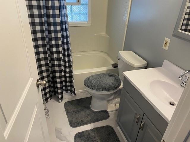 5248 Center Dr, Unity Twp, PA 15650 - photo 2