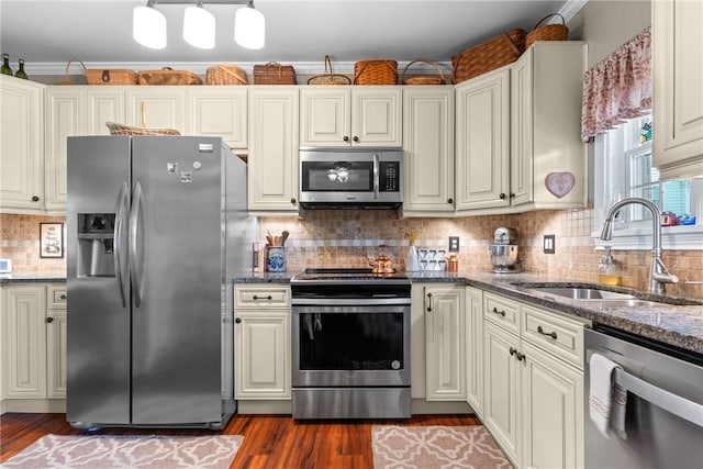 115 W Grandview Ave, Zelienople Boro, PA 16063 - photo 5