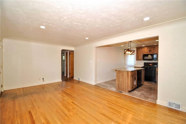 16 Jackson Dr, Monessen, PA 15062 - photo 7