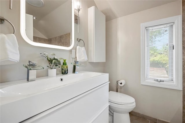 204 Glenburn Dr, West Mifflin, PA 15236 - photo 17