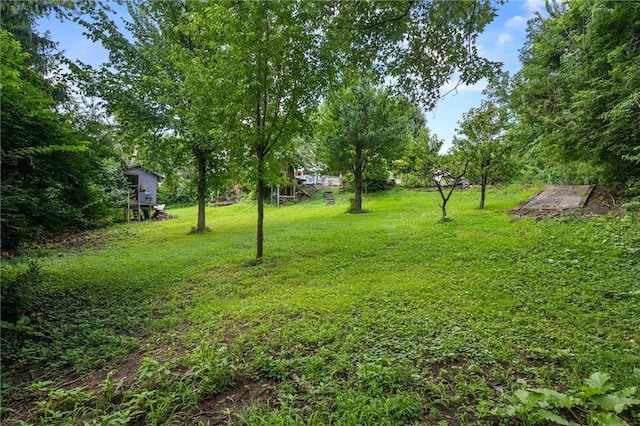 204 Glenburn Dr, West Mifflin, PA 15236 - photo 35