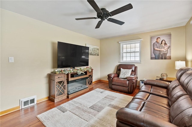 2105 Walch St, Carroll Twp, PA 15063 - photo 2