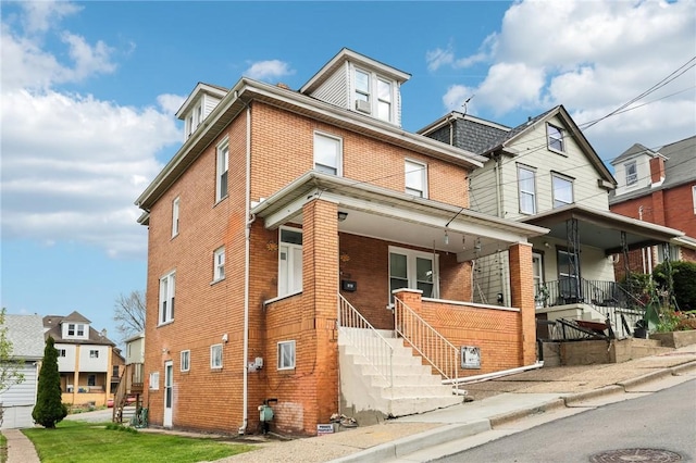 819 Kerr St, Ambridge, PA 15003 - photo 3