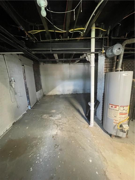 819 Kerr St, Ambridge, PA 15003 - photo 39