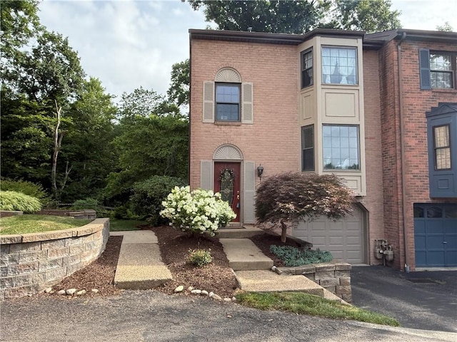 119 Crosswinds Ln, Murrysville, PA 15668 - photo 1