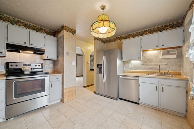 5045 Fountainwood Dr, Hampton, PA 15044 - photo 13