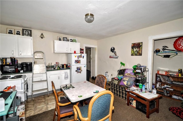 209 N 4th St, Youngwood, PA 15697 - photo 10