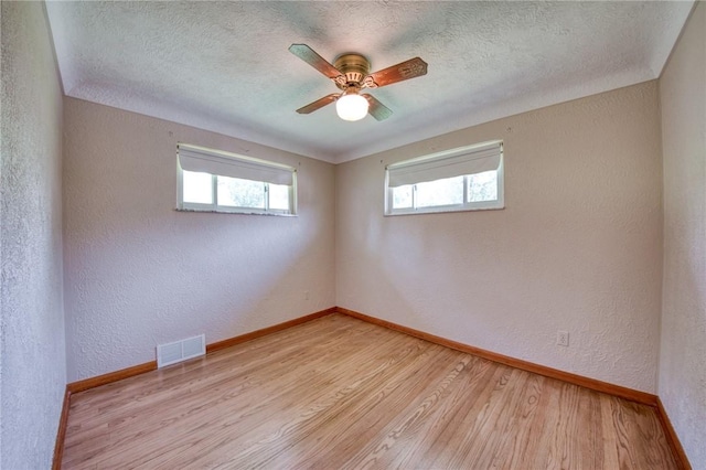 1193 Clover Circle Ct, Baldwin Boro, PA 15227 - photo 21