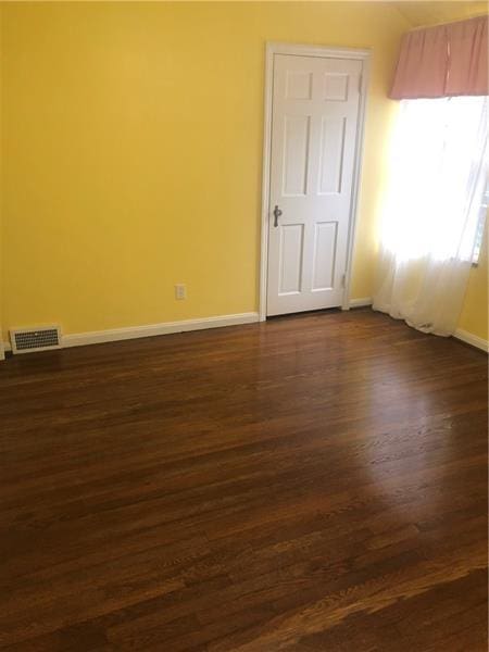 1038 Manor Rd, New Kensington, PA 15068 - photo 12