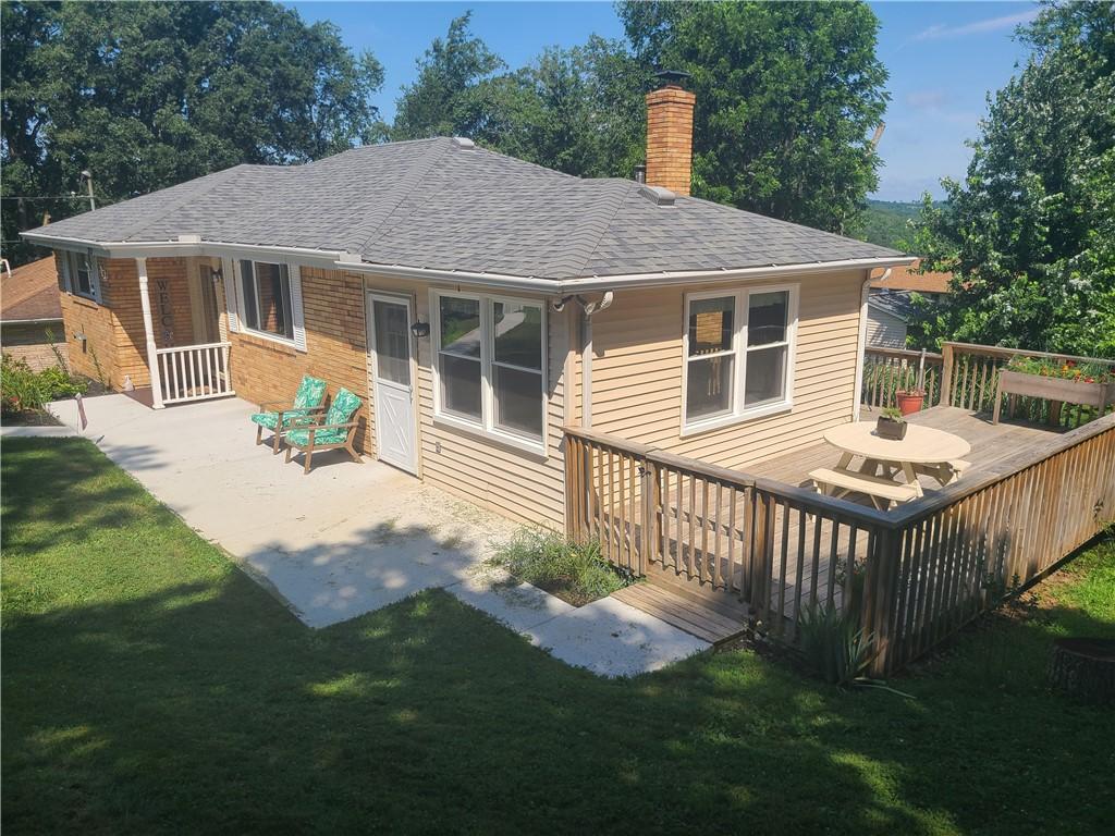 313 Roosevelt Ave, Mcdonald, PA 15057 - photo 2
