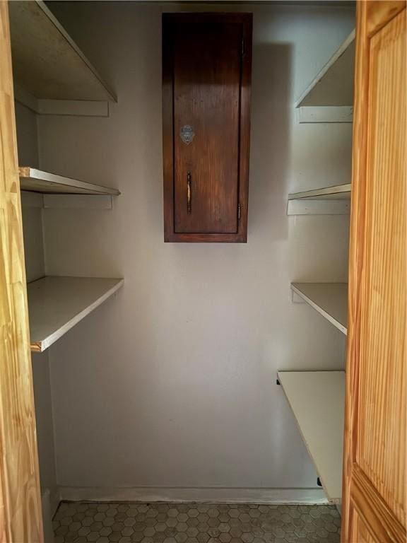 1835 Orchid Pl, Lincoln Place, PA 15207 - photo 13