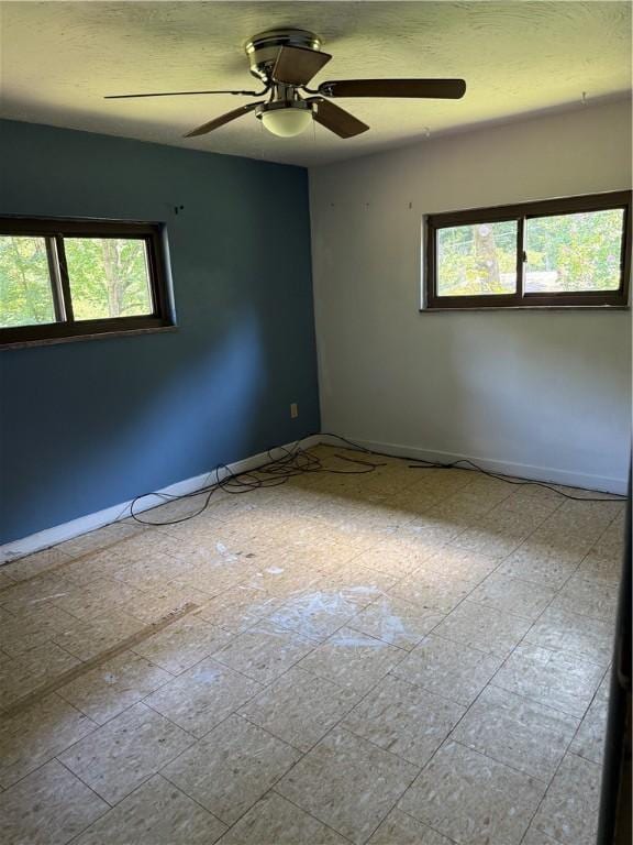 1835 Orchid Pl, Lincoln Place, PA 15207 - photo 14