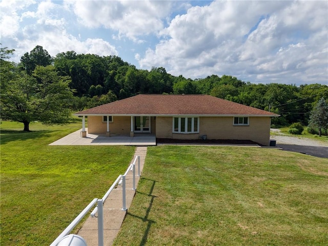 116 Bashforth Dr, Jeannette, PA 15644 - photo 1
