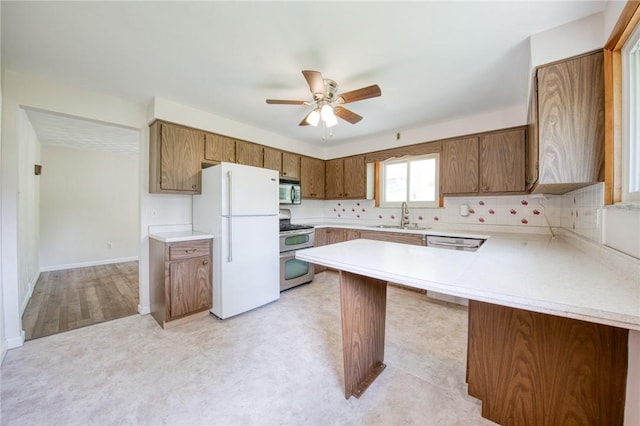 116 Bashforth Dr, Jeannette, PA 15644 - photo 23