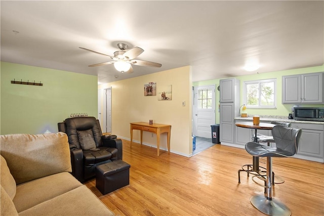 5185 Caste Dr, Whitehall, PA 15236 - photo 4