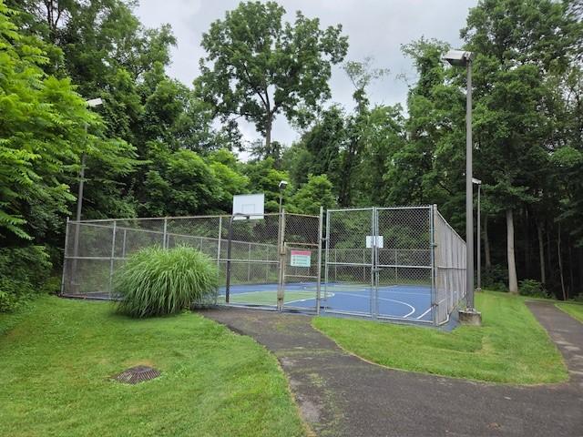 1808 Sillview Dr, Saint Clair, PA 15243 - photo 34
