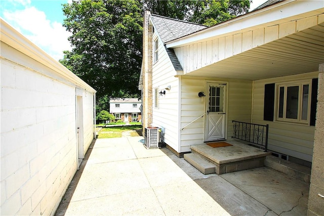 1140 Maple St, Moon/Crescent Twp, PA 15108 - photo 5