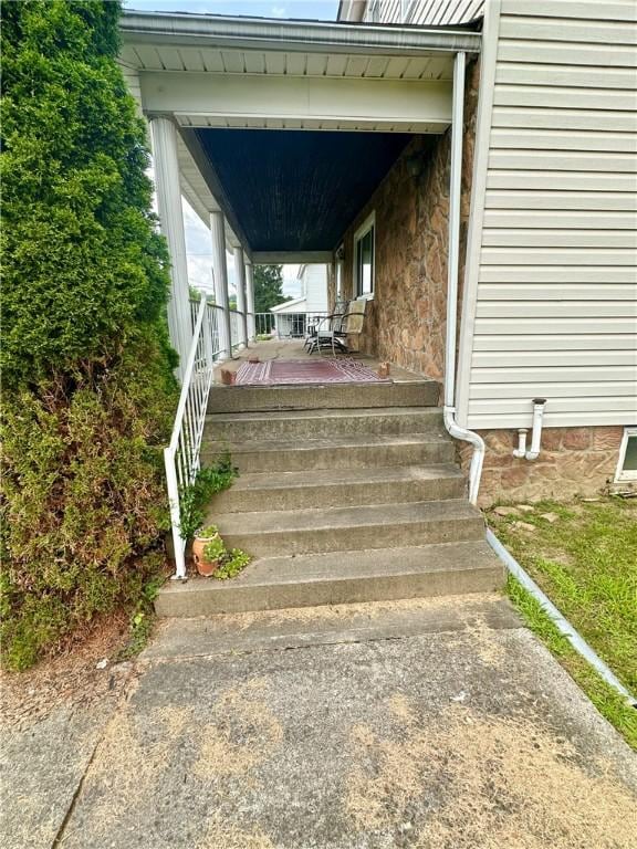 461 Walnut Hill Rd, South Union Twp, PA 15401 - photo 4