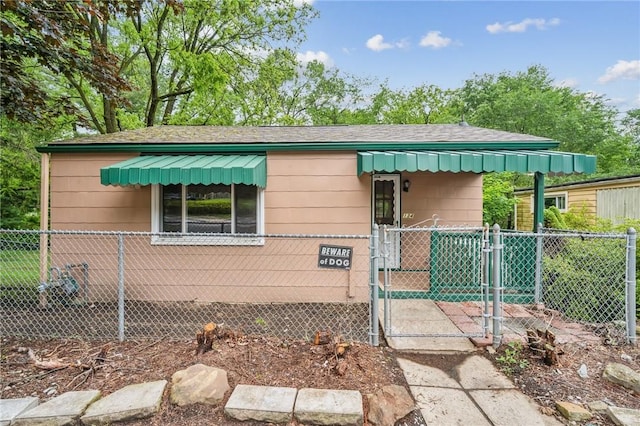 134 Hamilton Dr, Penn Hills, PA 15235 - photo 1