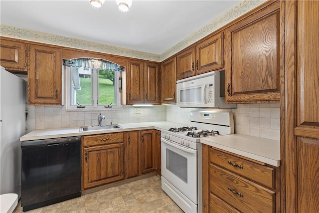 1575 E Beau St, South Strabane, PA 15301 - photo 6