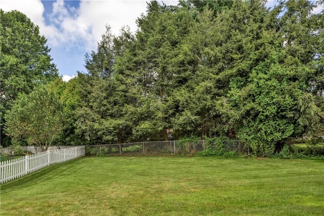 900 Castlegate Cir, Hempfield Twp, PA 15601 - photo 36