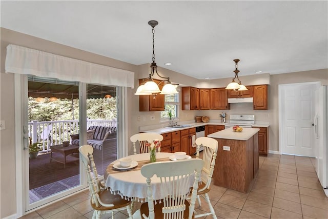900 Castlegate Cir, Hempfield Twp, PA 15601 - photo 10