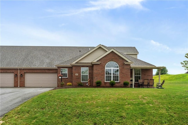 1053 Carriage Ln, Clinton Twp, PA 16056 - photo 1