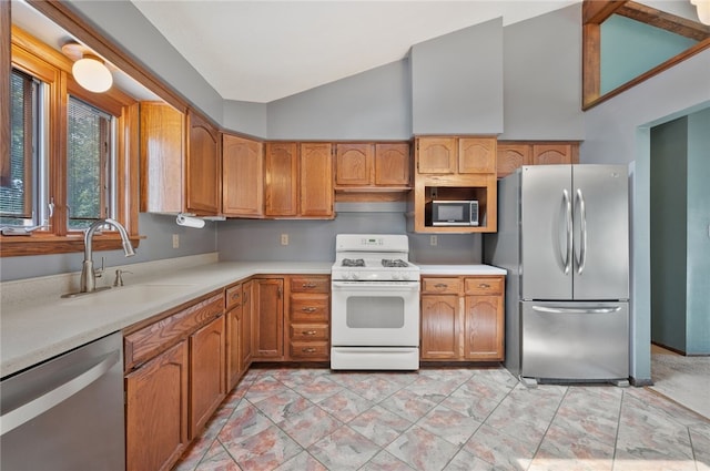 406 S Highlander Heights Dr, Shaler, PA 15116 - photo 8
