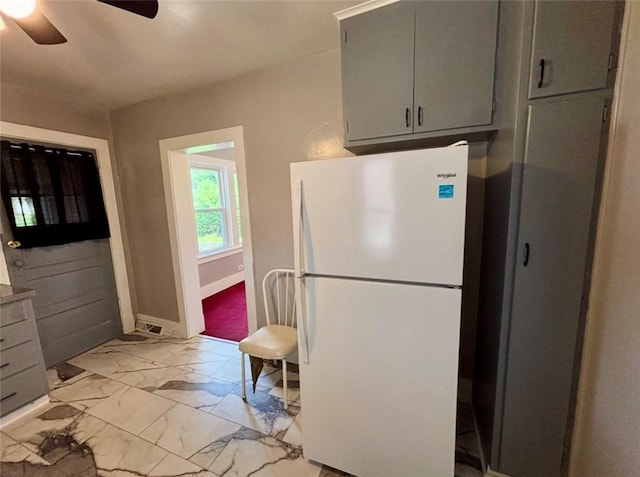 321 Knox Ave, Carnegie, PA 15106 - photo 9