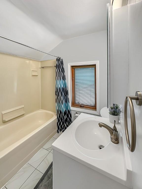 250 W Schwab, Munhall, PA 15120 - photo 10