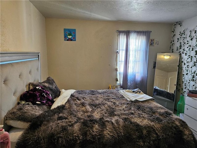 211 Bruce St, Mckees Rocks, PA 15136 - photo 5