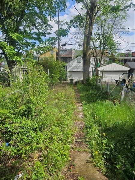 1246 Church Ave, Mckees Rocks, PA 15136 - photo 2