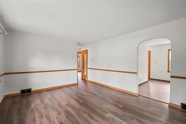 611 Elmwood Ave, Grove City Boro, PA 16127 - photo 2