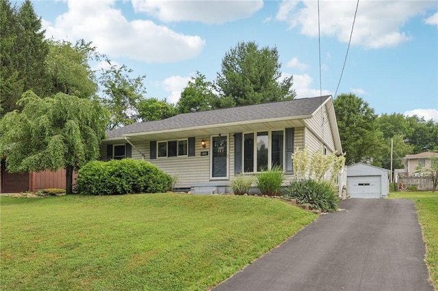 719 E Hillcrest Ave, New Castle, PA 16105 - photo 1