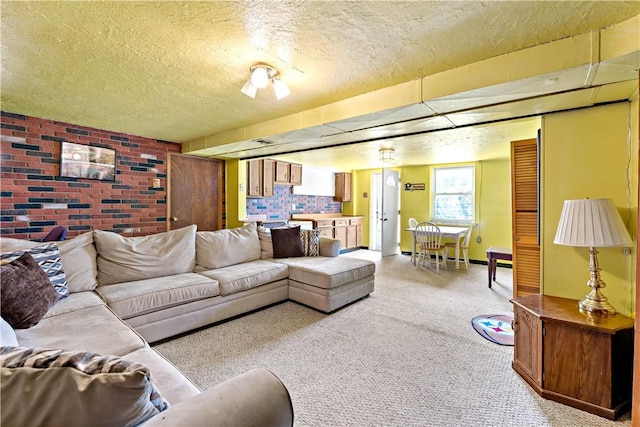 818 Alberta Dr, West Mifflin, PA 15122 - photo 21