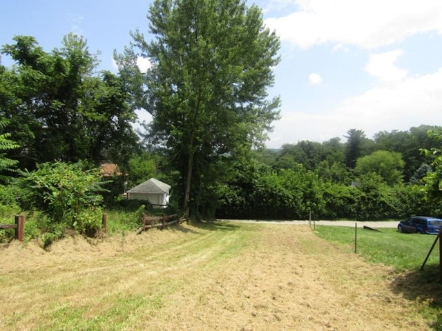 924 Grant Ave, Monessen, PA 15062 - photo 4
