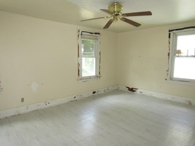 924 Grant Ave, Monessen, PA 15062 - photo 23