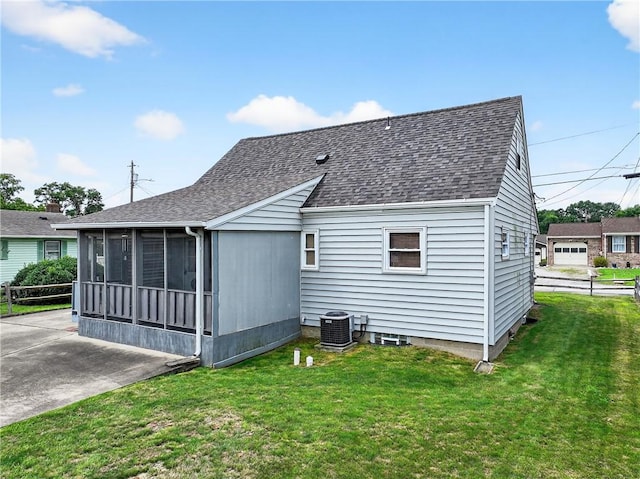 423 Victoria St, Washington Twp, PA 15012 - photo 4