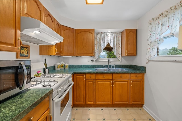 3491 Brickley Dr, Baldwin Boro, PA 15227 - photo 7