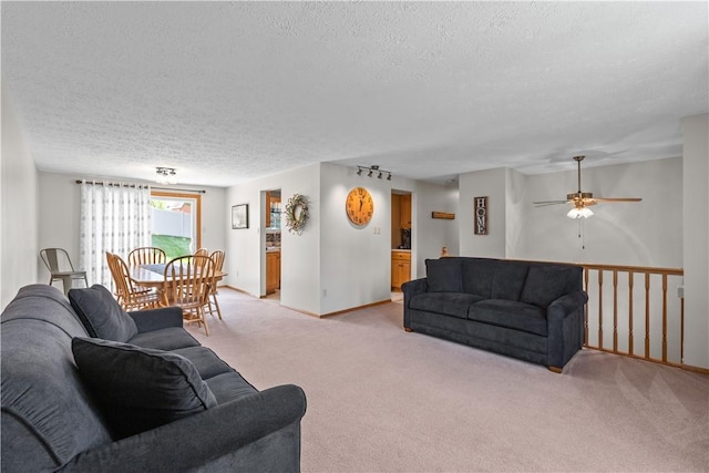 214 Winslow Dr, Oakdale, PA 15071 - photo 8