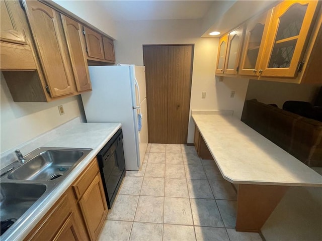 509 Clubhouse Dr, South Strabane, PA 15301 - photo 4
