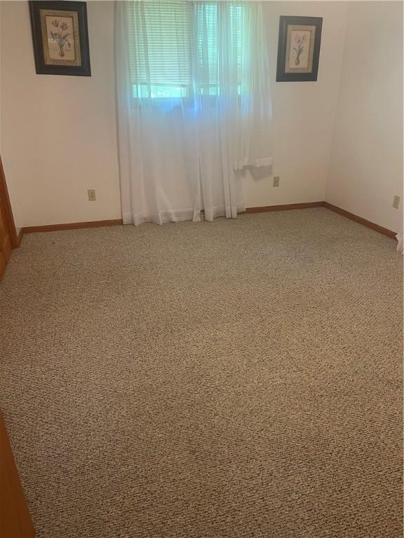22 Pine St, Wheatland, PA 16161 - photo 20