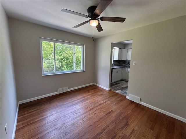 573 Cumberland Rd, Mccandless, PA 15237 - photo 15
