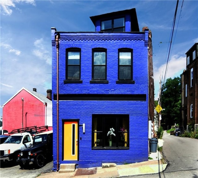 103 57th St, Lawrenceville, PA 15201 - photo 1