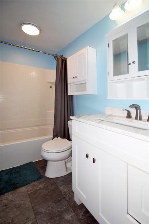 2883 Amy Dr, South Park, PA 15129 - photo 17