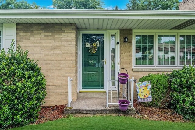185 Jefferson Dr, Fayette City, PA 15438 - photo 4