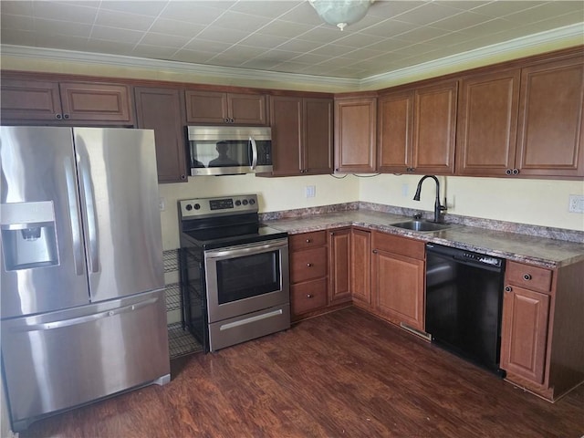 1108-1110 B St, Latrobe, PA 15650 - photo 2