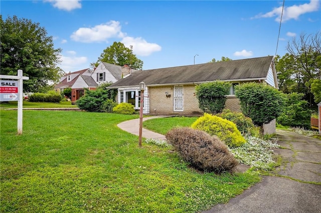 29 Barton Dr, Churchill Boro, PA 15221 - photo 2