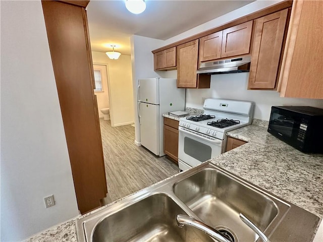 104 Fruit Ave, Farrell, PA 16121 - photo 7