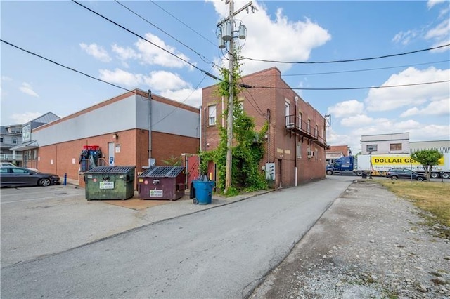 242 Wood St, California, PA 15419 - photo 4